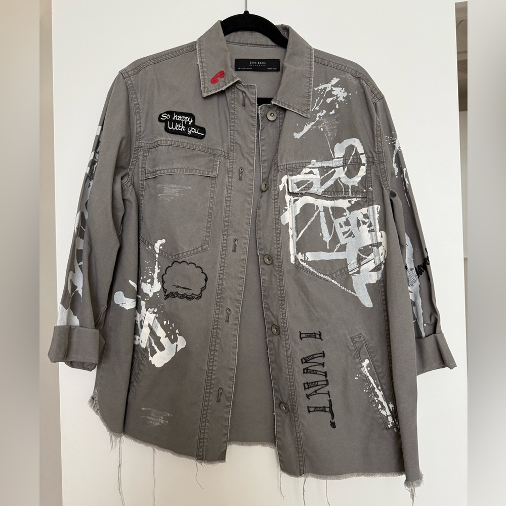 Gray Graphic Button-Up Jacket